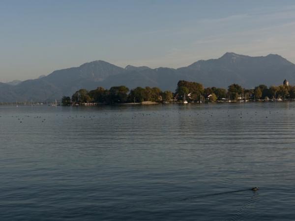 Blick auf die Fraueninsel