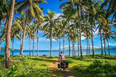 Radfahrer auf Sumbawa