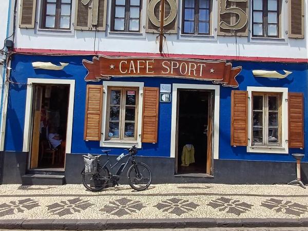 Cafe auf der Insel Faial